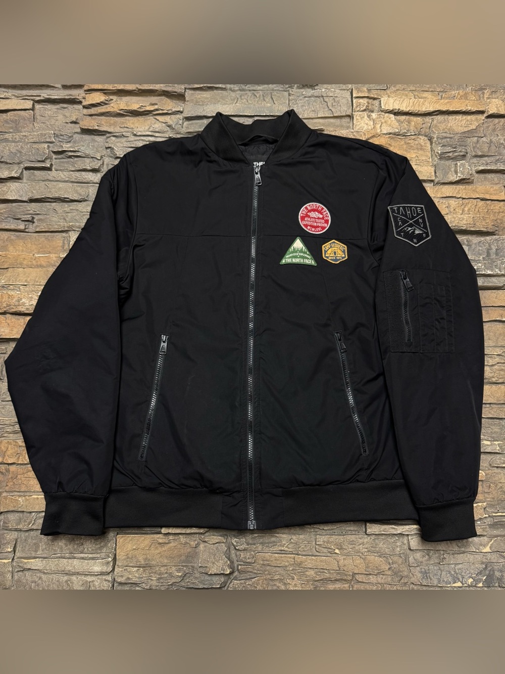 The North Face Flight Aviator Bomber Jacket Men’s Medium Black Patches Military